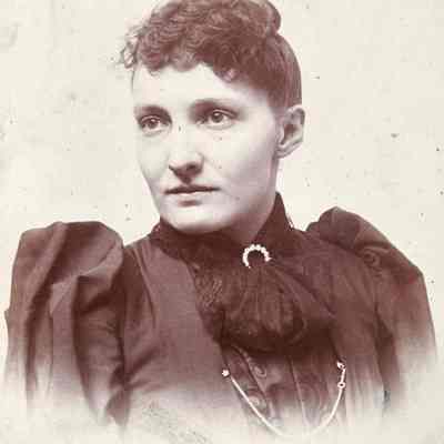 Pauley-Thompson Album, Photo 25 - Catherine E. (Thompson) Besser