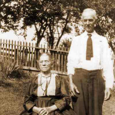 Harvey Fry and his wife, Rebecca (Cole) Fry