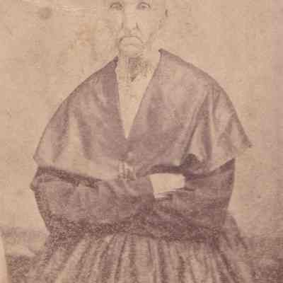 Eleanor (Morris) Linskea Album, Photo 14