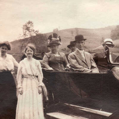 Cora Edith (Jacobs) Smith [Far left]