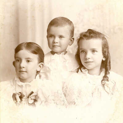 Mitchener Album 01, Photo 48 - John Hershey Byerly and Ida (Mitchener) Byerly family