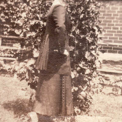 Clare (Hoskinson) Garside