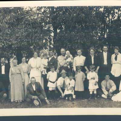 Roberts and Gregg families