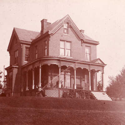 Timothy Johns Wisecarver and Avaidney "Vada" (Spragg) Wisecarver family home