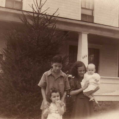 Buchanan cousins