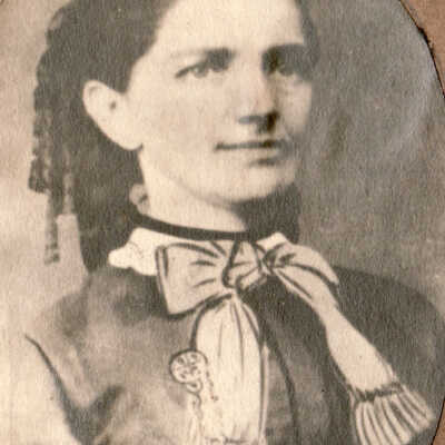 Anna (Oglevee) Adamson