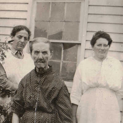 Molly (Patterson) McVay, Susannah (Neal) McVay, Elizabeth (Woodruff) McVay