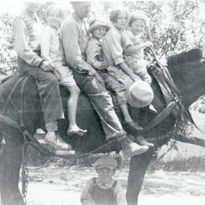 Dennis Floyd Cowell and Haddie Luella (Keener) Cowell family