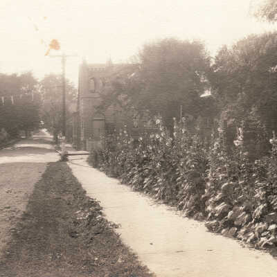 Franklin Street looking east towards the Christian Church