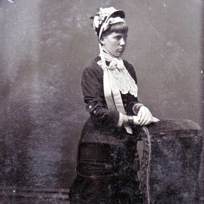 Nichols-Spragg Album, Photo 09 - Unidentified