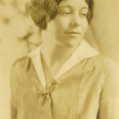 Alice Holland Elms - daughter of William Alfred Elms & Elizabeth Alice Gordon