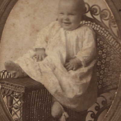 Believed to be either Joanna Wilma Buchanan or Fern Buchanan