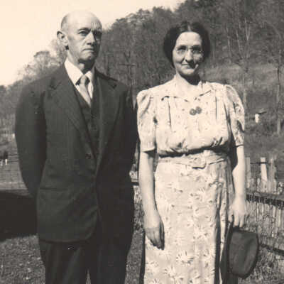 Henry Rex Knight and his wife, Nannie Elizabeth (McCoy) Knight