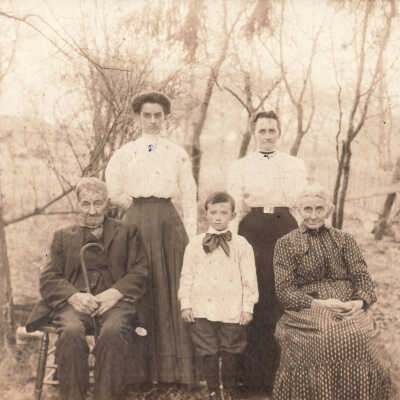 George Washington Luellen and Rebecca (Thompson) Luellen family