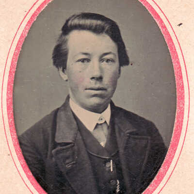 Grable-McGinnis Album, Photo 33 - Unidentified