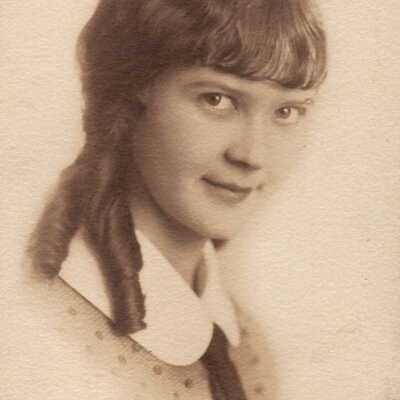 Esther Kennedy, Waynesburg High School Class of 1926