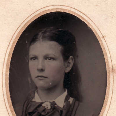 Nichols-Spragg Album, Photo 08 - Unidentified