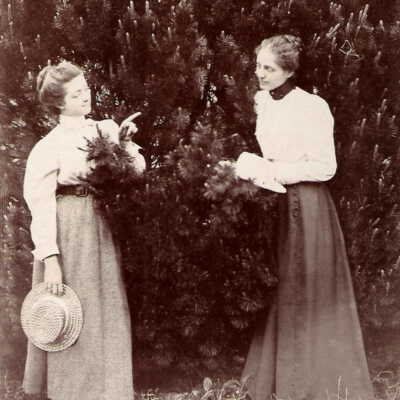 Johnson Album 01, Photo 44 - Unidentified