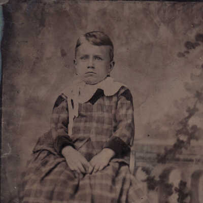 Elizabeth (Woodruff) McVay Album 01 - page 14, position 01 - Male child