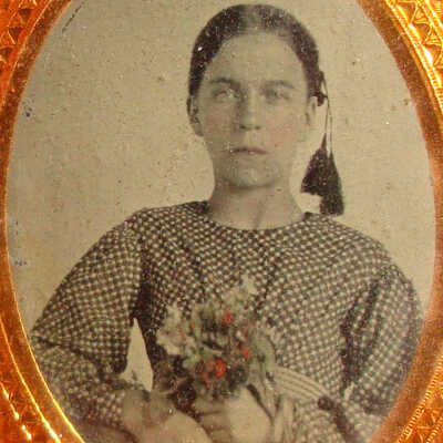 Cased photograph of Elizabeth Jane (Scott) Carpenter: Origformat: Print-Photographic