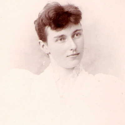 Johnson Album 01, Photo 10 - Unidentified