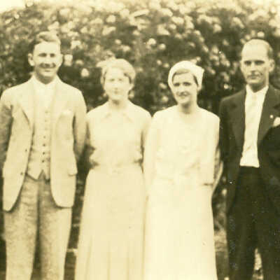 Mitchener Album 01, Photo 67 - Lynn Bane, Josephine King, Mabel Louise (Cooper) Baily and Kenneth Gaddis Baily