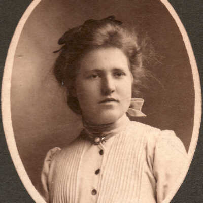 Margaret Bell "Madge" (Miller) Scott