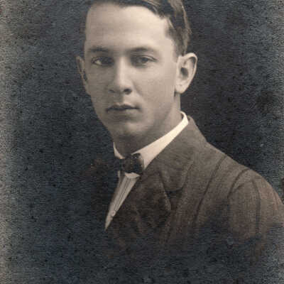 Charles Earl Smith