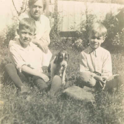 Ethel Lynn (Barb) Donham with [Left-Right] Harmon Miller Barb and Leslie Haney