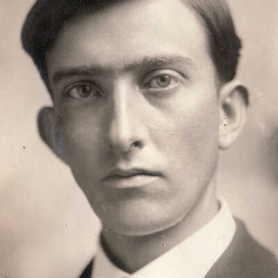 Believed to be Carl Edward Spragg [1903-1985]