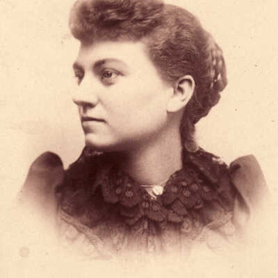 Margaret Leah (Hoge) Crago
