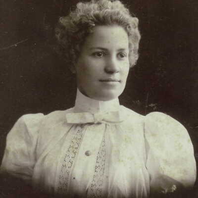 Carrie (Hilliard) Jacobs - wife of Albert L. Jacobs