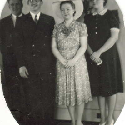 Earl Bryan Jacobs, Alvan Allison, Coradel Lucile (Jacobs) Allison, Louise (Widdup) Jacobs