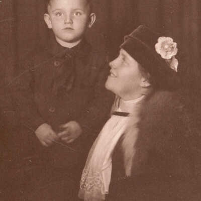 Laura (Elms) Morris and her son Andrew Jackson "Jack" Morris