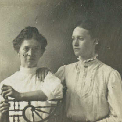 Lessie Nina (Minor) Barb [on right]