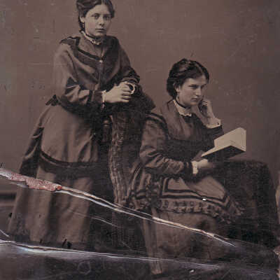 Elizabeth Nancy (Day) Whitman and Eliza Campbell "Lida" (Miller) Simpson