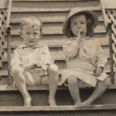 William Cook Livingood and Rachel (Livingood) Jones