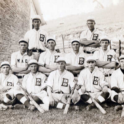 Bluff Baseball Team