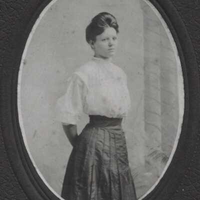 Olive Anna (Moore) Whipkey [1884-1919]