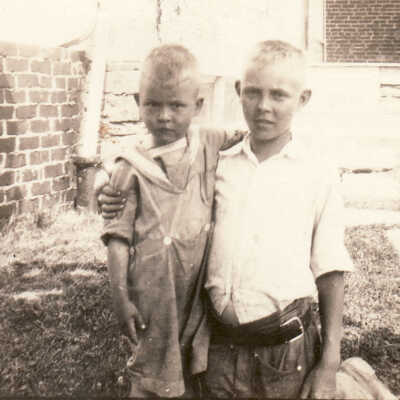 Billy Harry Smith and Fred Leroy Smith - sons of John Freeman Smith & Cora Edith Jacobs