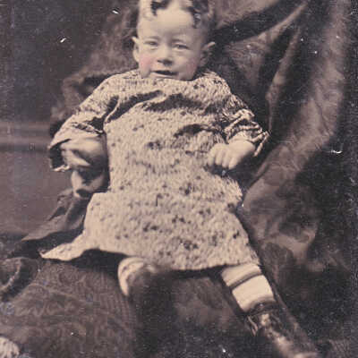 Grable-McGinnis Album, Photo 25 - Sue Blachly Leonhart, 9 mos.