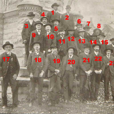 Civil War veterans in front of the Soldiers and Sailors Monument