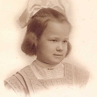 Dorothy (Bowlby) Connor