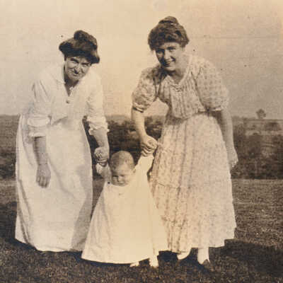 Merrick and Minor families