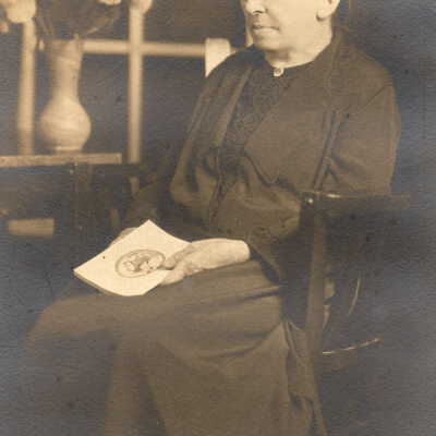 Isabella (Grimm) Scott