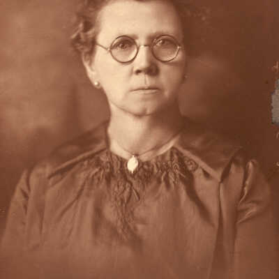 Hester (Moore) Rinehart