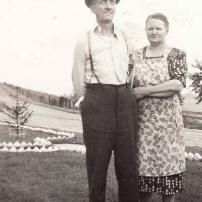 Dennis Floyd Cowell and his wife, Haddie Luella (Keener) Cowell