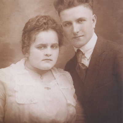 Henry Lewis Miklic and Lena Dessie (Buchanan) Miklic