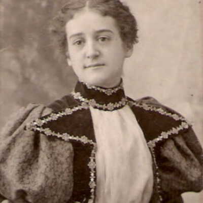 Johnson Album 01, Photo 07 - Unidentified