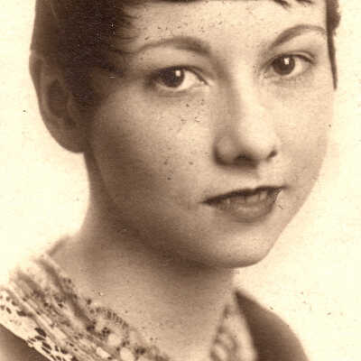Faye (Chess) Titus, Waynesburg High School, Class of 1928